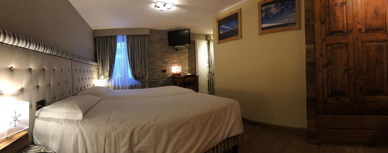 Hotel Edelweiss 3 Stelle Superior Breuil-Cervinia Exterior foto